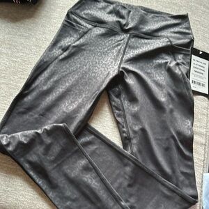 Vie Active Black Leopard Leggings
